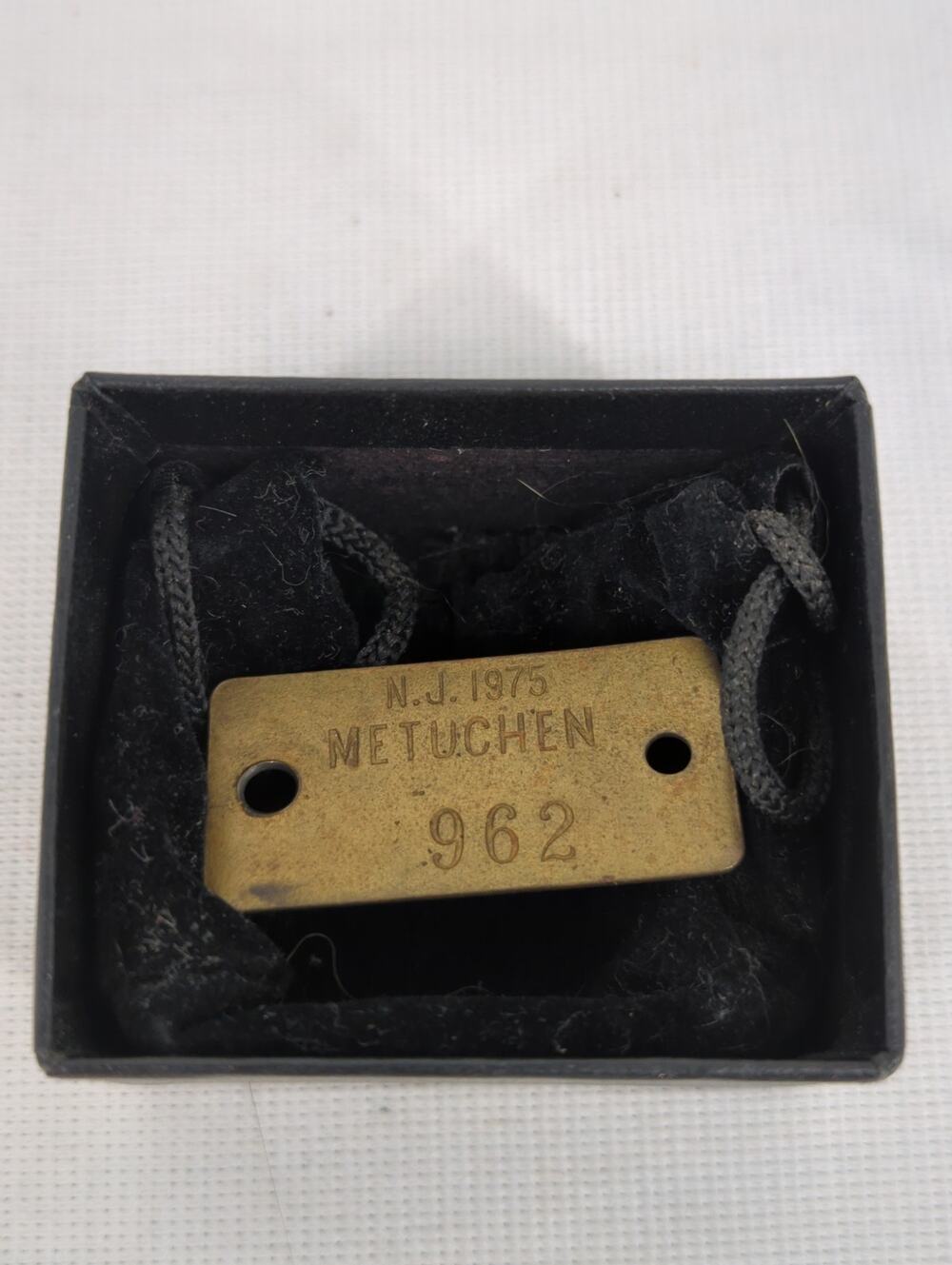 Vintage 1975 Metuchen New Jersey Municipal License Tag Bicycle Pet Dog History